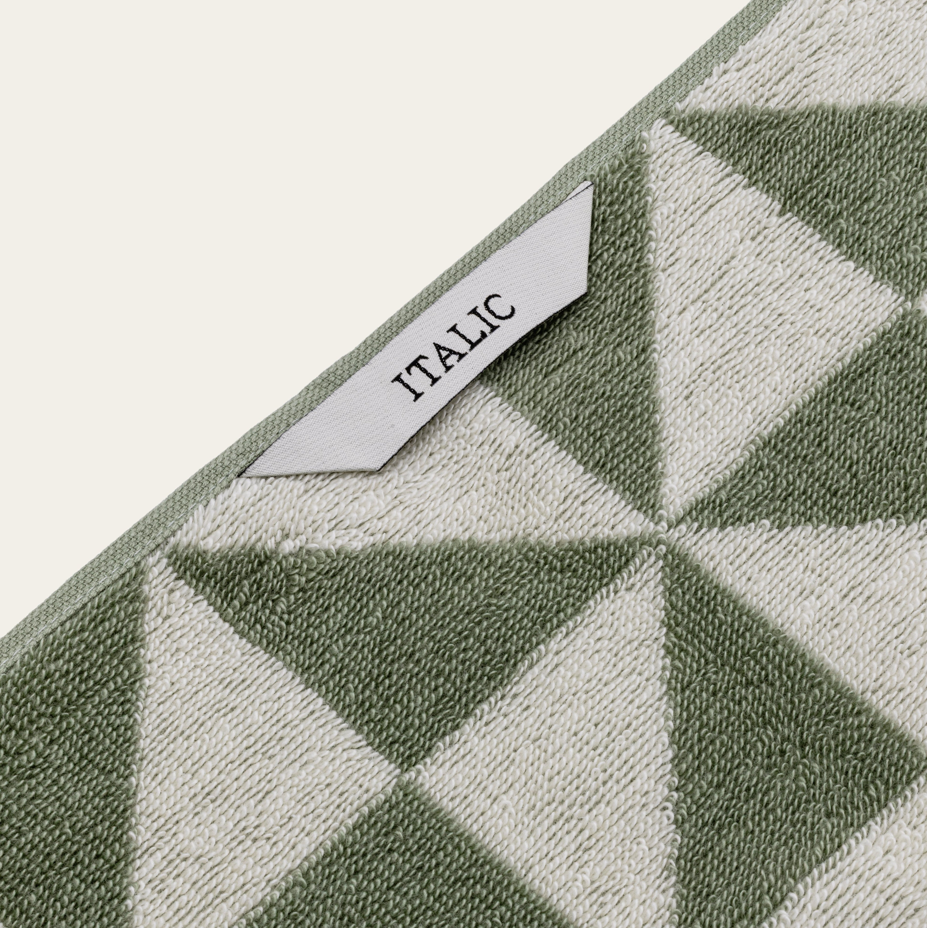 Umbra Towels Italic