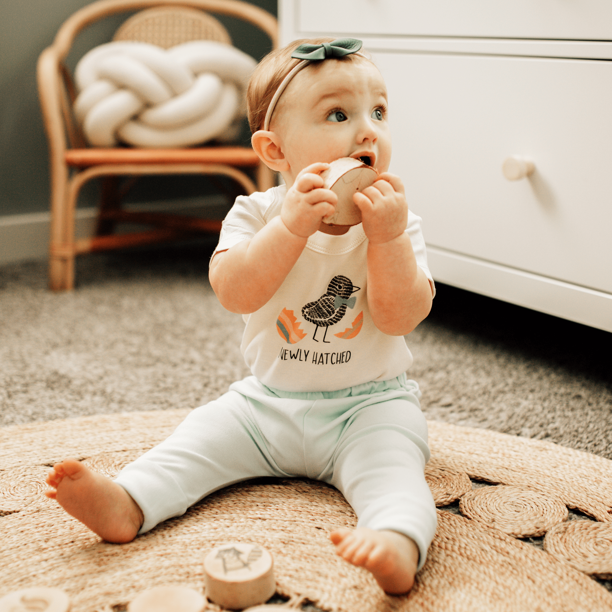 graphic bodysuit set | spring 4 pack + 1 free Finn + Emma