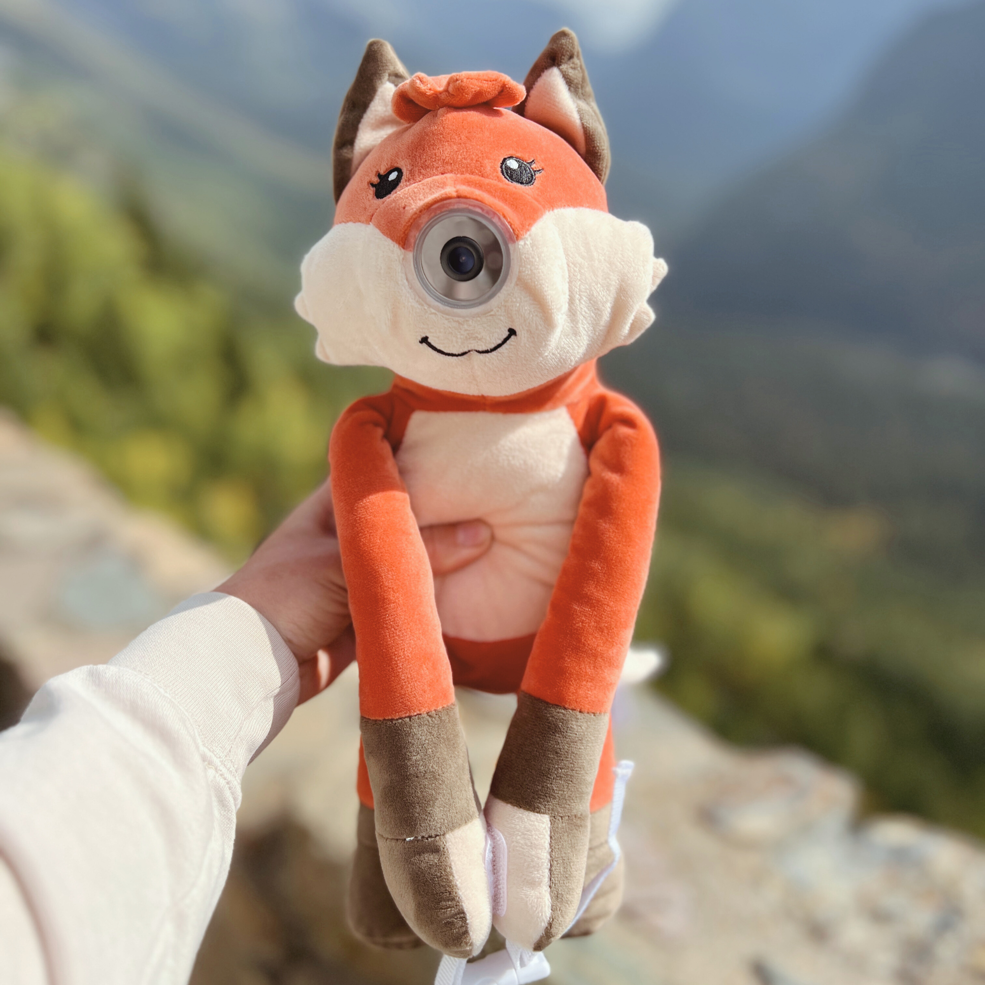 zooby® baby monitor | Finley Fox infanttech