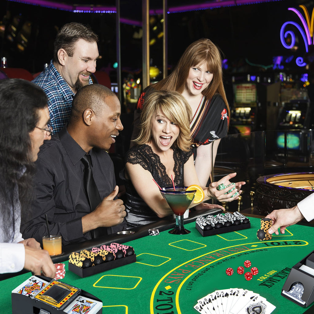 14 Gram Poker Chips 300 Pieces Casino Poker Chip Set-Black DirectDeals