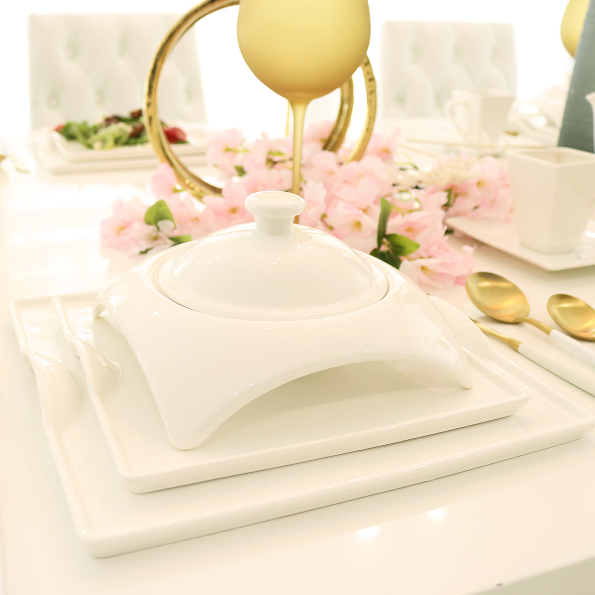 White Porcelain Dinnerware Set little white dish